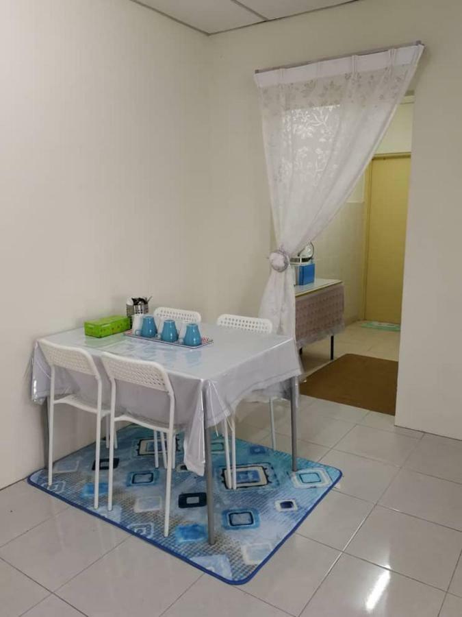 A1-04-03 Damiana Apartment Танджунґ-Малім Екстер'єр фото
